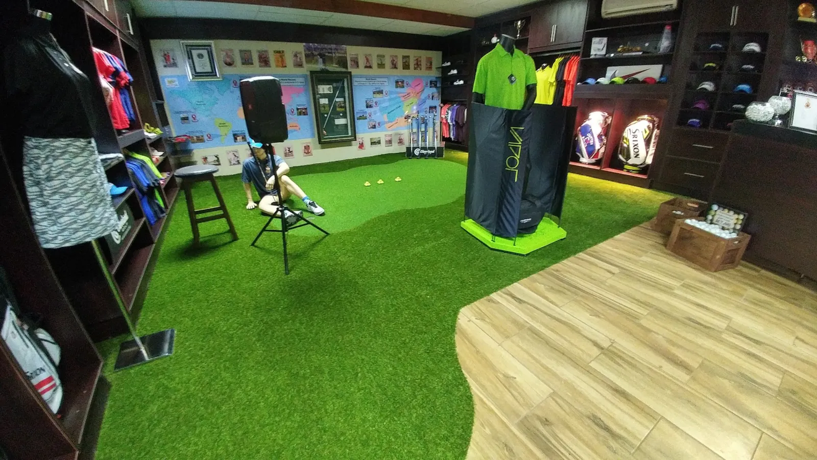 Commercial indoor turf