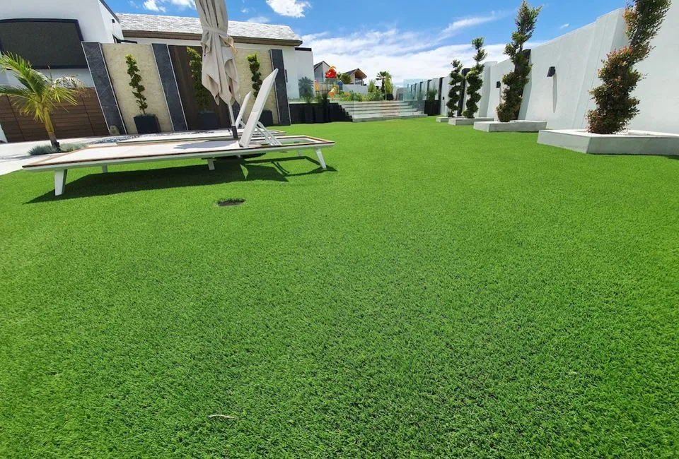 Real spaces transformed by Artificial Grass SA.
