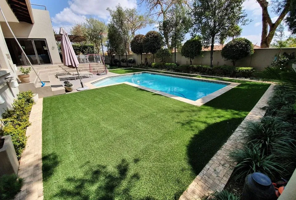 Poolside Lawn Finish